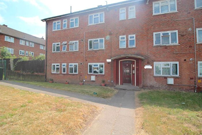 3 Bedroom Flat For Sale In Bordesley Green East, Stechford, Birmingham, B33