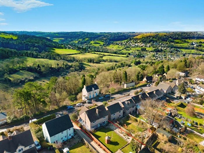 4 Bedroom Detached House For Sale In Bisley Road, Stroud, GL5