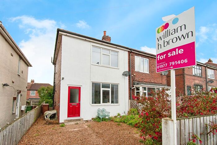 2 Bedroom Semi-Detached House For Sale In Mill Lane, Pontefract, WF8