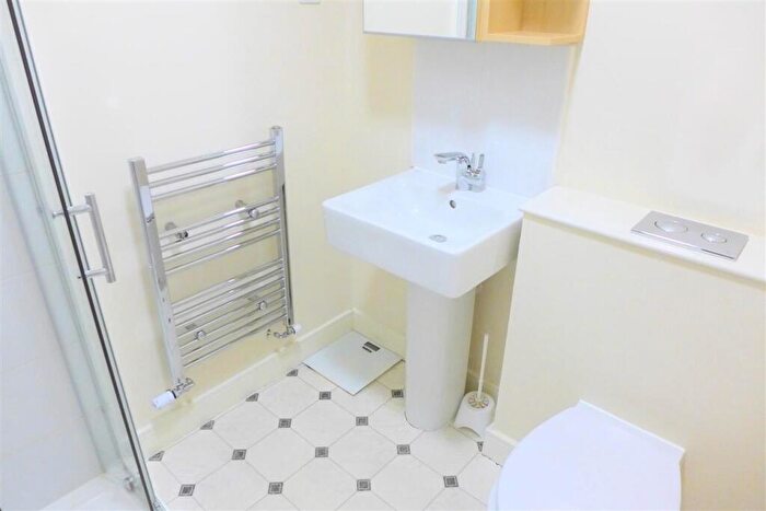 1 Bedroom Semi-Detached House To Rent In Home Leas Close, Stoke Gifford, Bristol, BS16