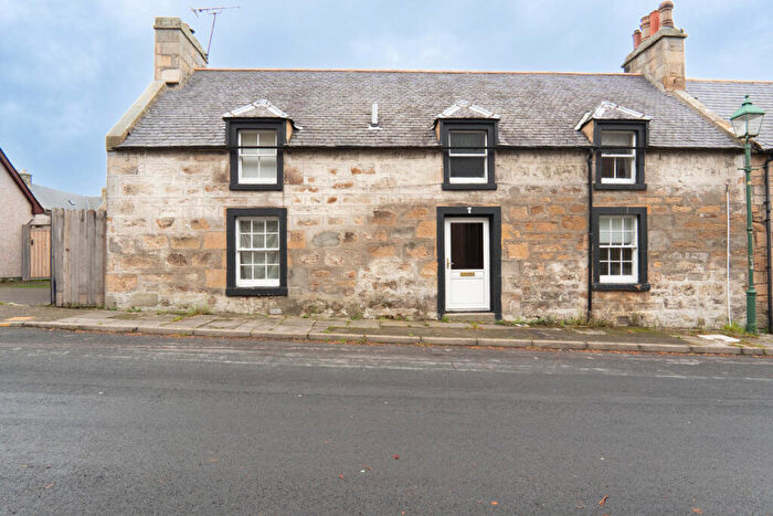 3 Bedroom End Of Terrace House For Sale In Shandwick Street, Tain, IV19