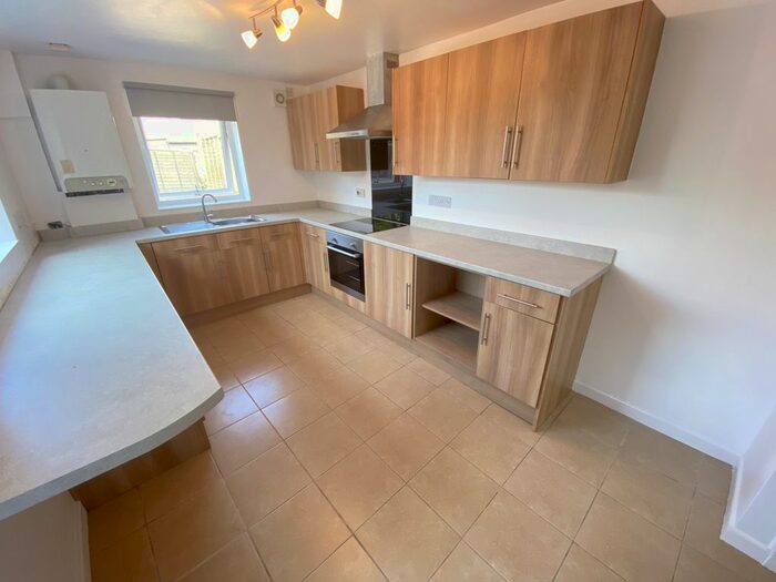3 Bedroom Terraced House To Rent In Halstead Street, Newport, NP19