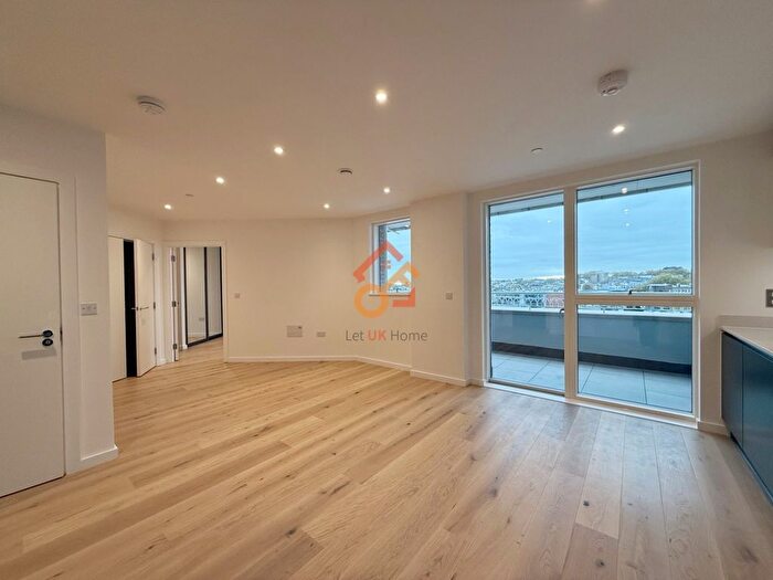 1 Bedroom Flat To Rent In Sofiner House, Belmont Street, Camden, London, NW1