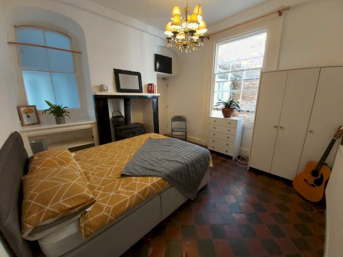 Property To Rent In Market Square, Daventry, NN11