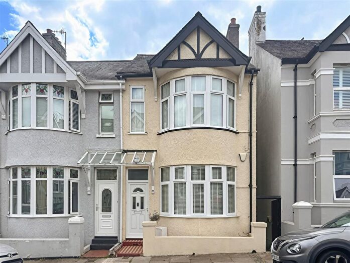 3 Bedroom Semi Detached House For Sale In Meredith Road, Plymouth, PL2