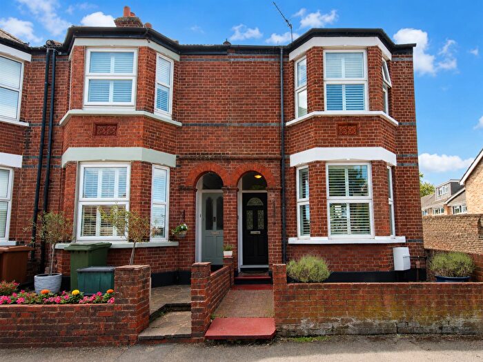 3 Bedroom House For Sale In Tate Road, Sutton, SM1