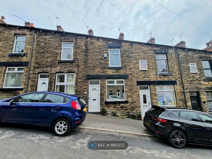 2 Bedroom Terraced House To Rent In Windermere Road, Barnsley, S71