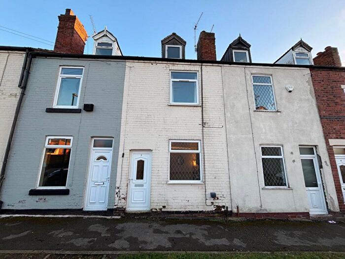3 Bedroom Terraced House To Rent In Spencer Street, Bolsover, Chesterfield, S44