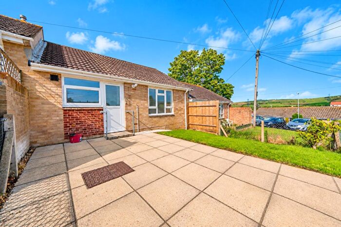 1 Bedroom Bungalow For Sale In Rockhampton Close, Weymouth, DT3