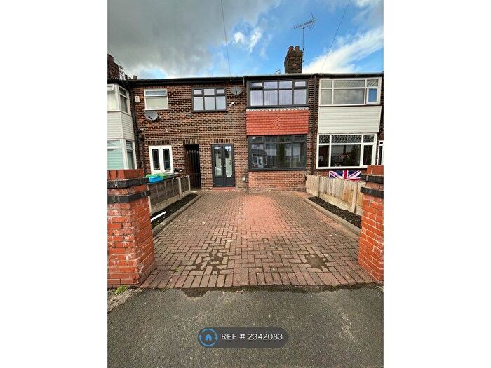 3 Bedroom Terraced House To Rent In Richmond Road, Failsworth, Manchester, M35