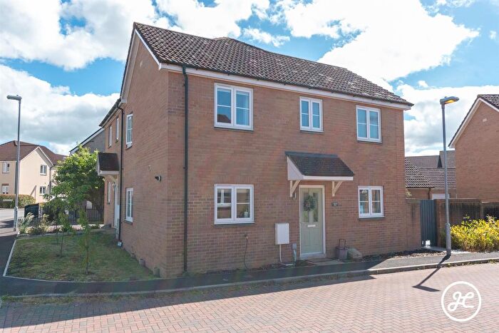 3 Bedroom Semi-Detached House For Sale In Vienna Way, Stockmoor Village, Bridgwater, TA6