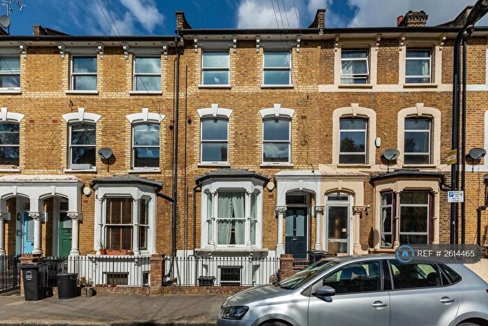 1 Bedroom Flat To Rent In Reighton Road, London, E5