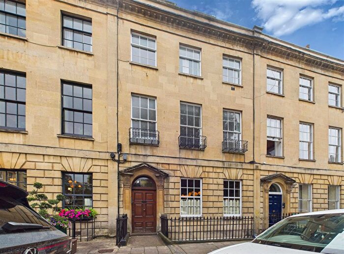 1 Bedroom Flat For Sale In Caledonia Place, Bristol, BS8