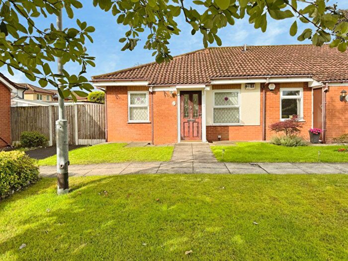 2 Bedroom Bungalow For Sale In Brindley Close, Farnworth - Over 'S Shared Ownership % Cash Buyers, BL4