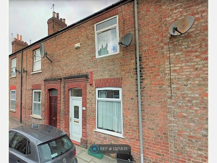 3 Bedroom Terraced House To Rent In Wolsley Street, York YO10