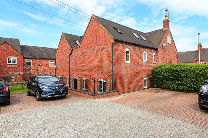 2 Bedroom Flat To Rent In Barcliffe Mews, Barcliffe Avenue, B77