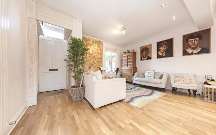 3 Bedroom Terraced House To Rent In St. Philip Street, SW8