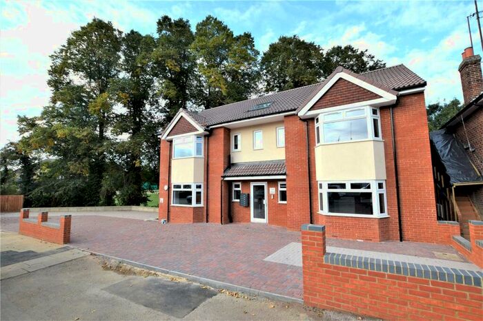 1 Bedroom Apartment To Rent In Kingsley Road, Kingsthorpe, Northampton, NN2