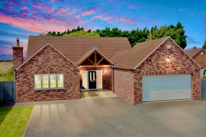 4 Bedroom Detached House For Sale In Green Street, Great Gonerby, Grantham, NG31