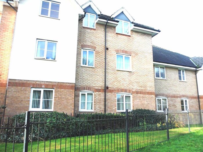 2 Bedroom Flat To Rent In Anzio Road, Devizes, SN10