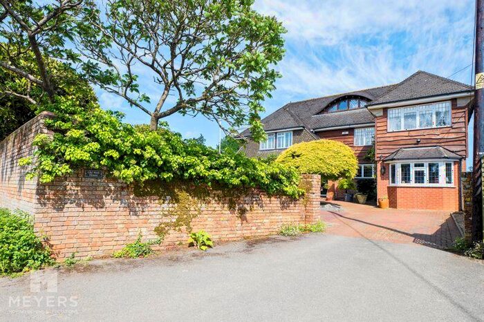 5 Bedroom Detached House For Sale In Hampreston, Wimborne, BH21