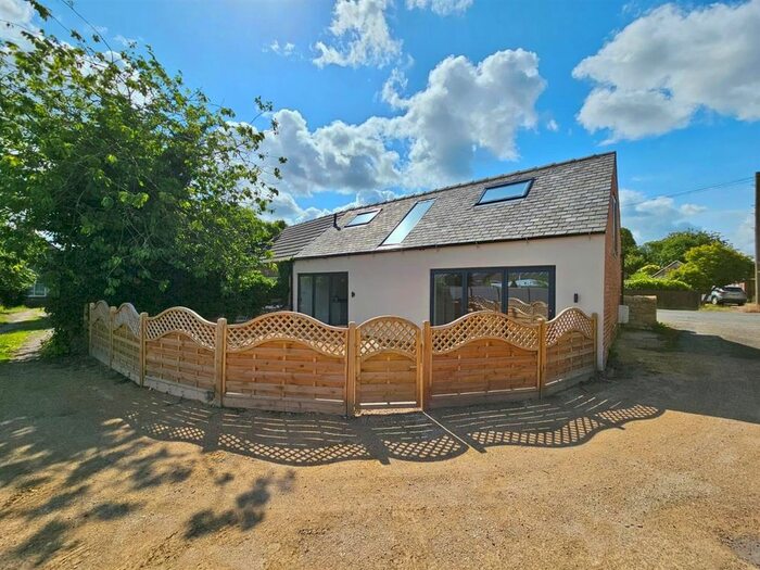 2 Bedroom Barn Conversion For Sale In Main Road, Nether Langwith, Mansfield, NG20