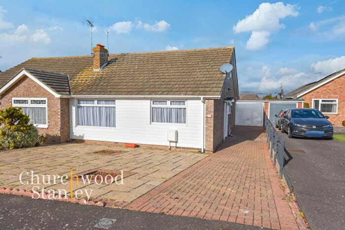 2 Bedroom Semi-Detached Bungalow For Sale In Columbine Gardens, Walton On The Naze, CO14