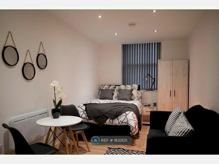 Studio To Rent In Greaves Street, Oldham, OL1