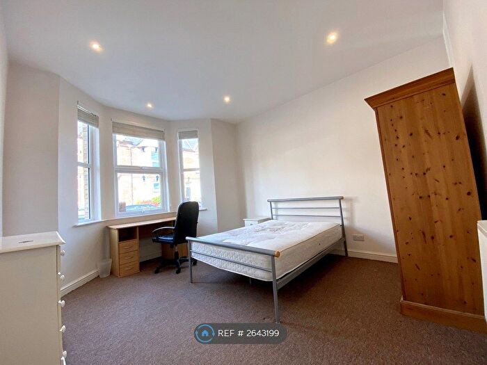5 Bedroom Terraced House To Rent In Monks Rd, Exeter, EX4
