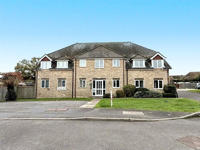 2 Bedroom Apartment To Rent In Honeycrag Close, Polegate, East Sussex, BN26