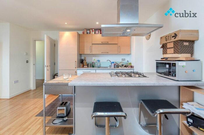 2 Bedroom Flat To Rent In Merchant Street, London, E3