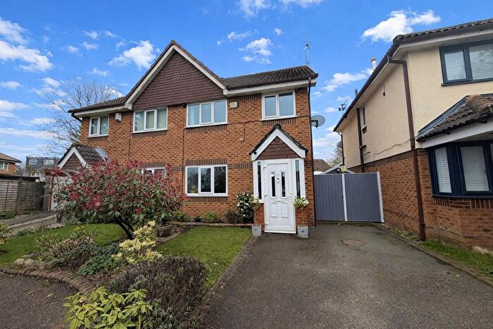 3 Bedroom Semi Detached House For Sale In Gralam Close, Sale, M33