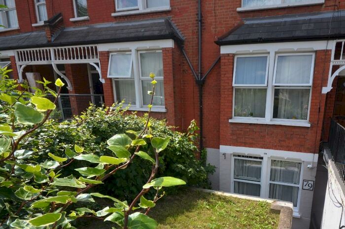 1 Bedroom Maisonette To Rent In Auckland Hill, West Norwood, London, SE27