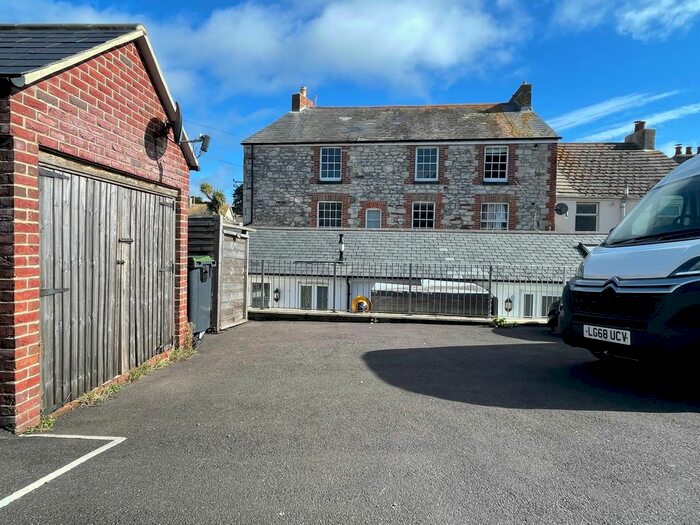 2 Bedroom Flat For Sale In High Street, Wyke Regis, Weymouth, DT4