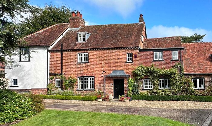 5 Bedroom House For Sale In Fish Street, Redbourn, St. Albans, Hertfordshire, AL3