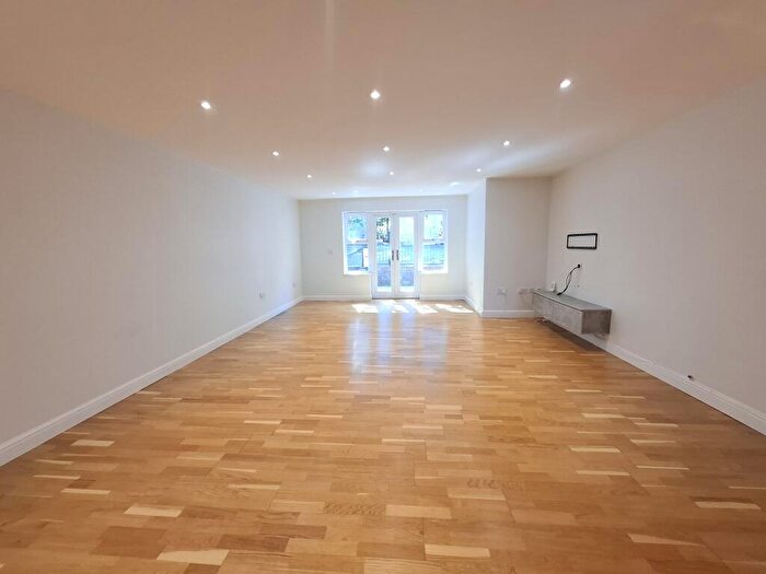 4 Bedroom House To Rent In Aston Close, Hemel Hempstead, HP3