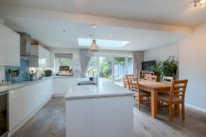 4 Bedroom Semi-Detached House To Rent In Church Road, London, SW19