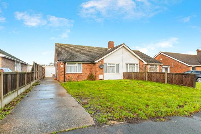 2 Bedroom Bungalow For Sale In Walton Road, Frinton-On-Sea, Essex, CO13
