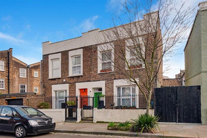 3 Bedroom Property For Sale In Lewis Street, London, NW1