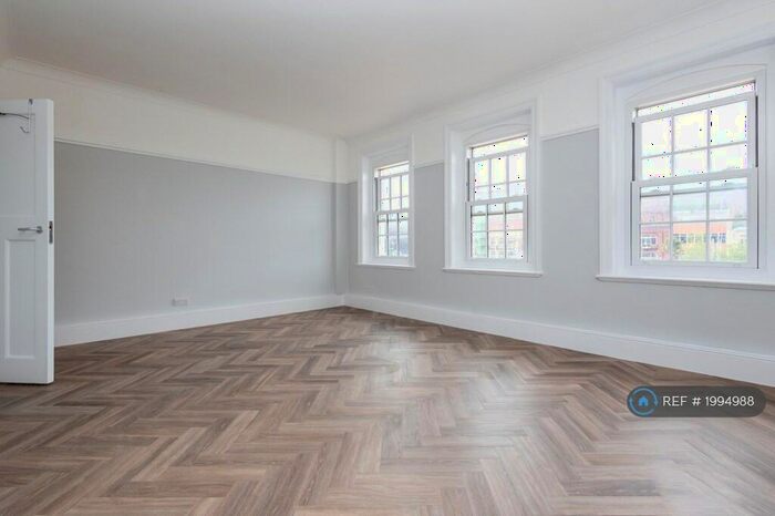 1 Bedroom Flat To Rent In Richmond Chambers, Bournemouth, BH2