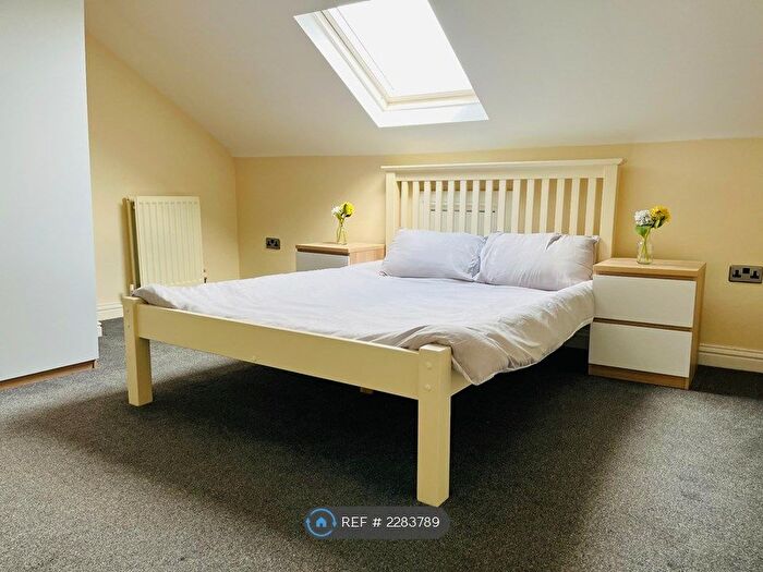 1 Bedroom Flat To Rent In Argyle Square, Sunderland, SR2