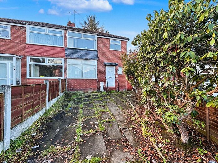 3 Bedroom Semi Detached House For Sale In Marton Grange, Prestwich, M25