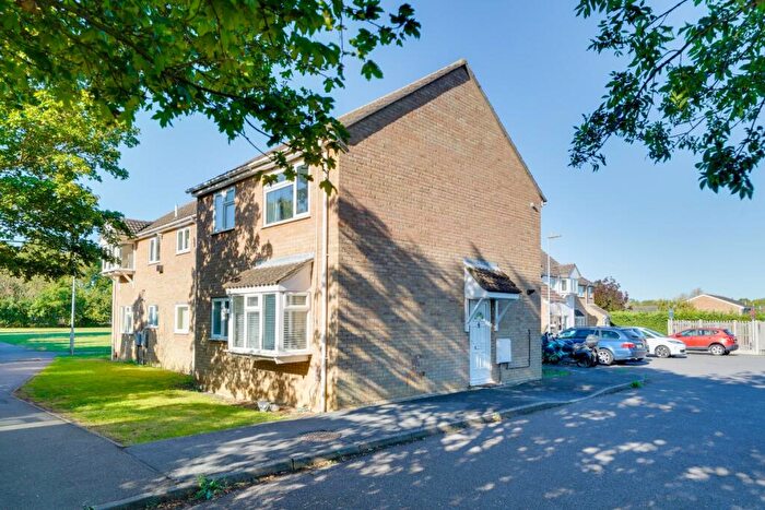 1 Bedroom Flat For Sale In Lorna Court, St Ives, Cambridgeshire, PE27