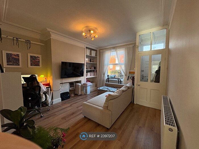 2 Bedroom Terraced House To Rent In Newmarketroad, Ashton Under-Lyne, OL7