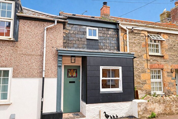 1 Bedroom Terraced House For Sale In Church Street, Newquay, TR7