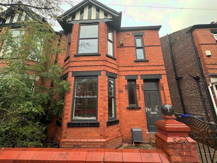 3 Bedroom Semi-Detached House To Rent In Woodland Road, Manchester, M19