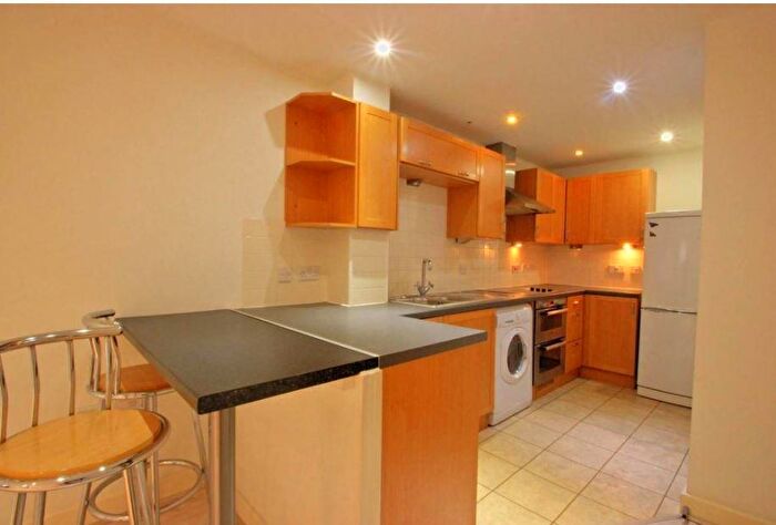 1 Bedroom Flat To Rent In Woodin`s Way, North Oxford, OX1