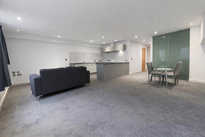 2 Bedroom Flat To Rent In Old Lenton Street, Nottingham, Nottinghamshire, NG1