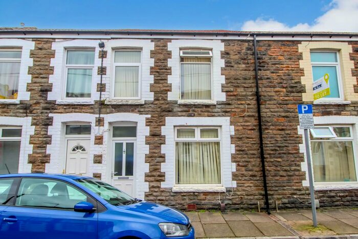 4 Bedroom House To Rent In King Street, Treforest, Pontypridd, CF37