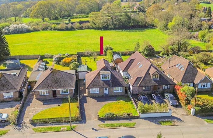 2 Bedroom Chalet For Sale In Hamsland, Horsted Keynes, RH17